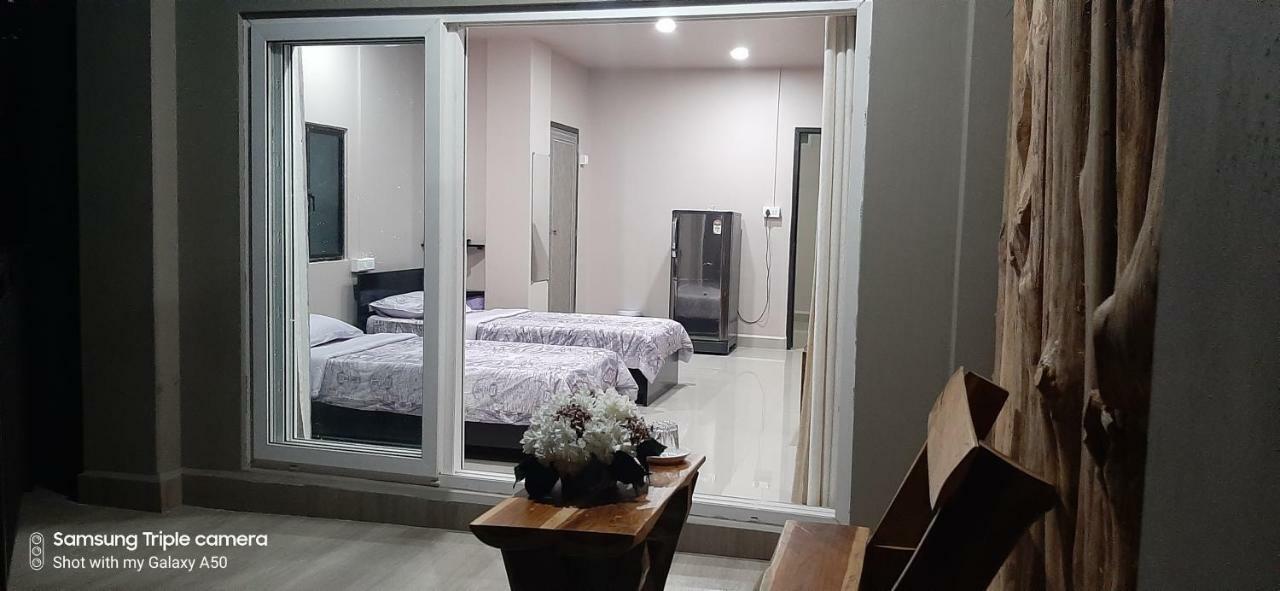 Standard Room Āīzawl 外观 照片